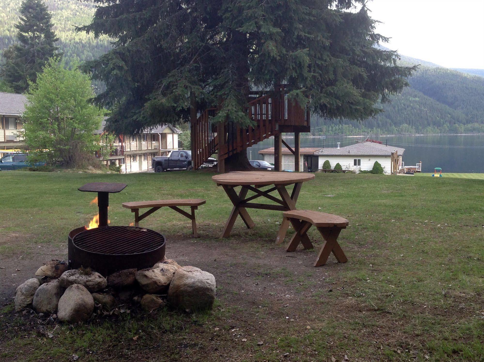 נלסון Kokanee Glacier Resort מראה חיצוני תמונה